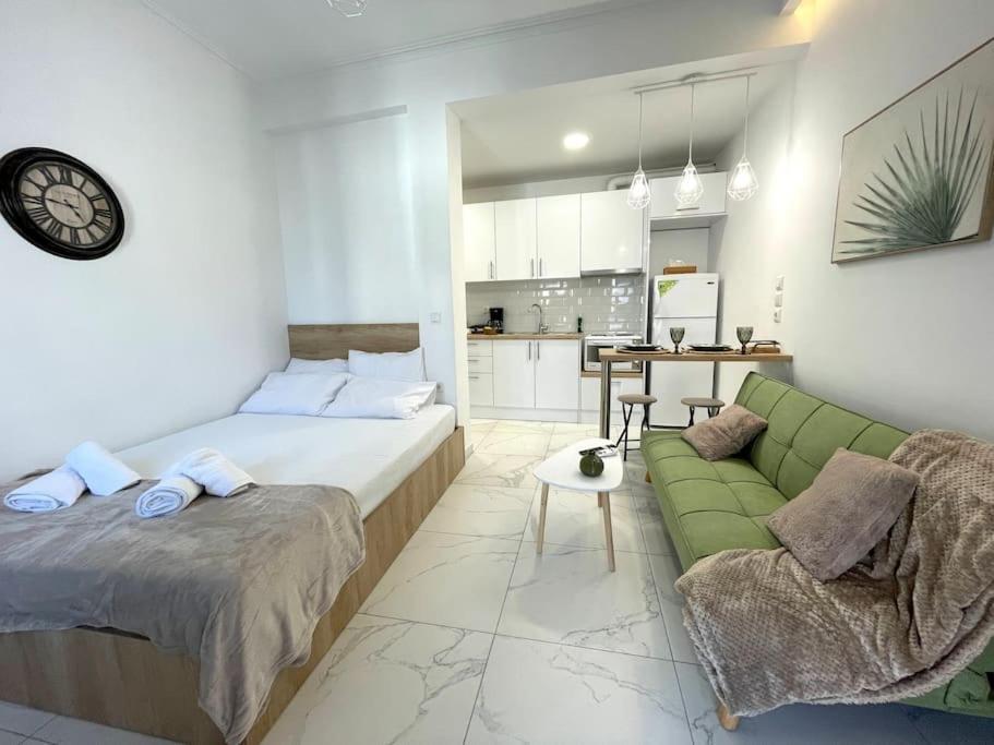 Appartamento Block Of Flats - Modern Flat Giannina Esterno foto